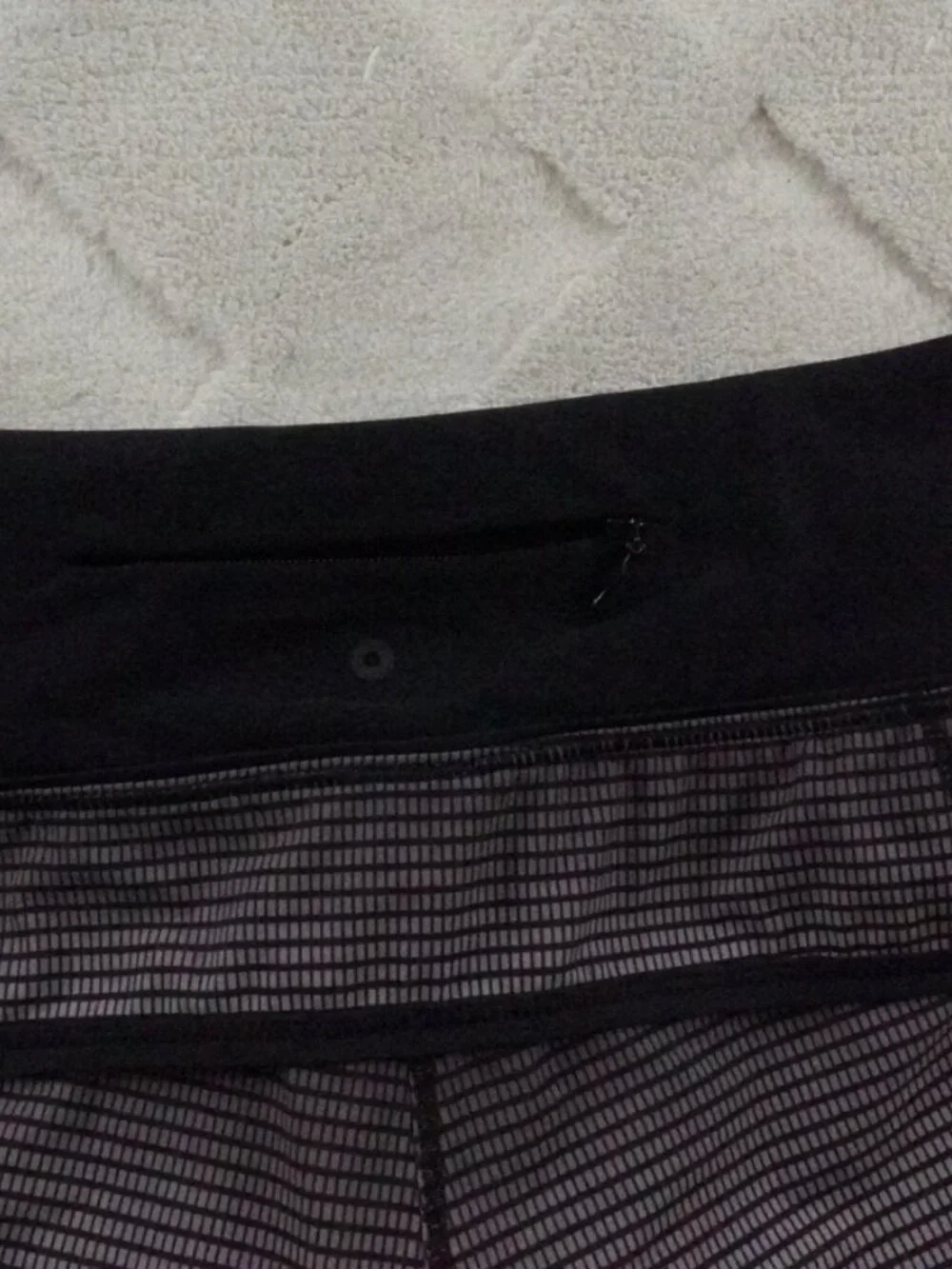 LULULEMON SPEED SHORT Womens 6 *H20 DOUBLE GRADIENT WHITE DEEP COAL BLACK